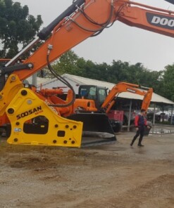 SB100 15 Bua pha da Soosan SB100 8