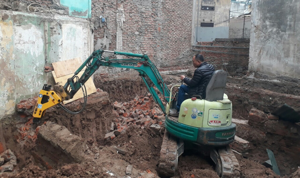 Búa phá đá Soosan SB30 lắp máy Vio30
