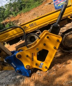 SB45 13 Bua pha da Soosan SB45 4