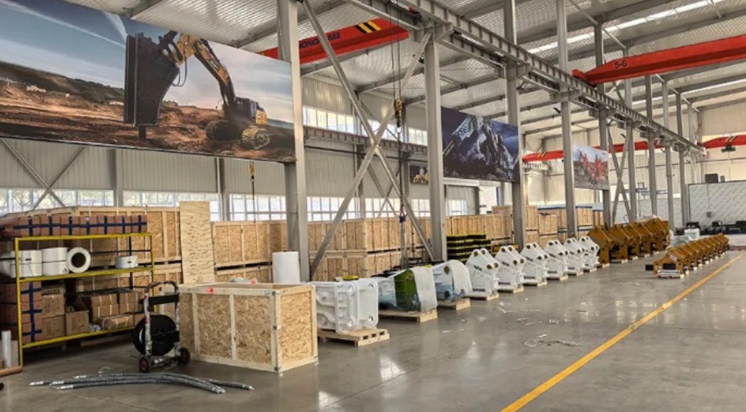 Nhà máy sản xuất Búa phá đá BTL
