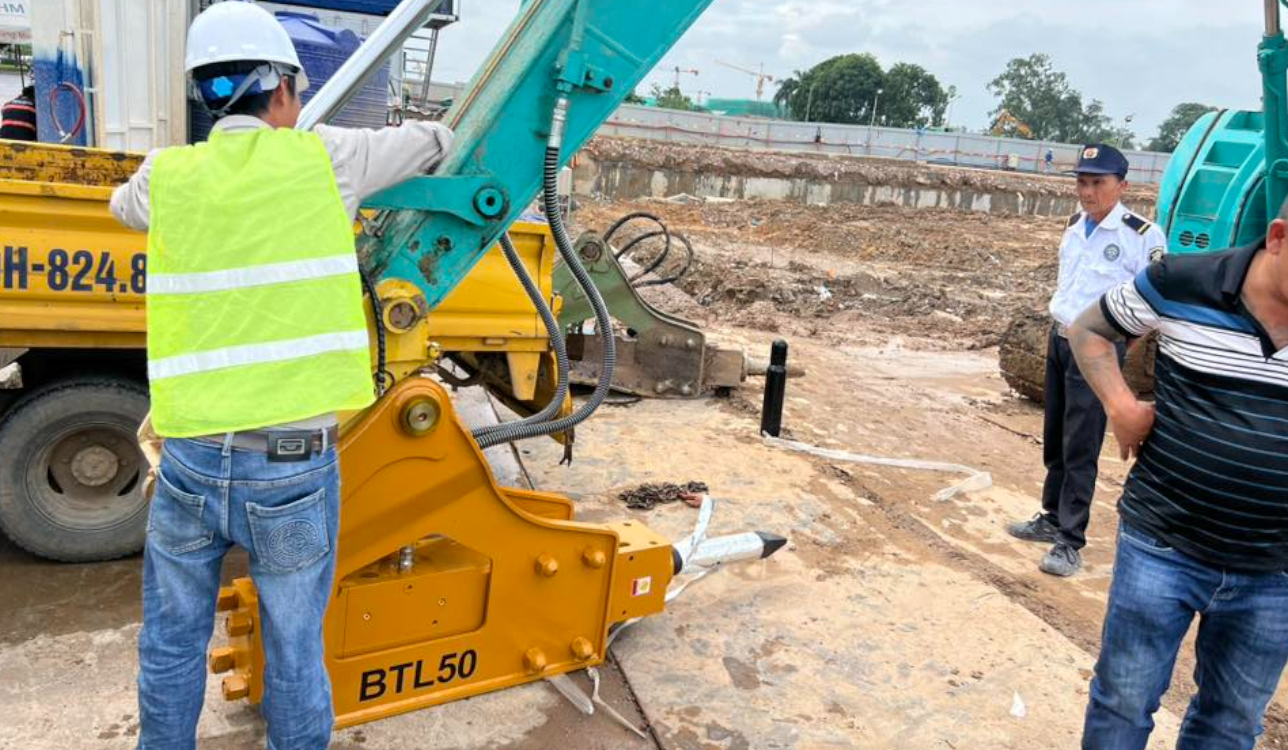 Búa phá đá phổ biến BTL50