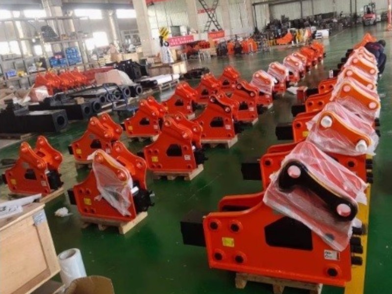 Tại Sao Lại Lựa Chọn Búa Phá Đá Thủy Lực Nhập Khẩu Trung Quốc 3 Búa phá đá nhập khẩu Trung Quốc (2)