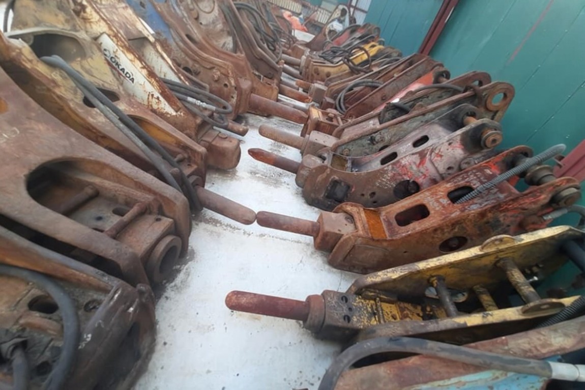 Chọn búa Trung Quốc, Hàn Quốc hay búa bãi, búa cũ
